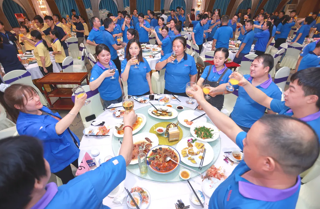 �����ҳϻ����� �ж��������³�